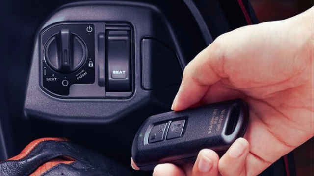 Perawatan dan Cara Mengganti Baterai Kunci Remote Honda Scoopy