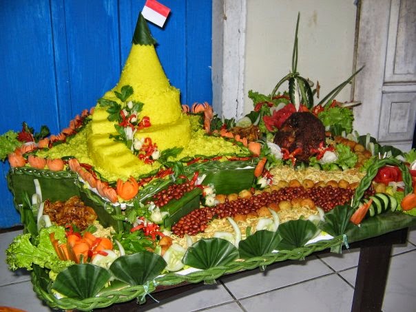 Resep Dapur Bunda Resep dan Cara Membuat Tumpeng