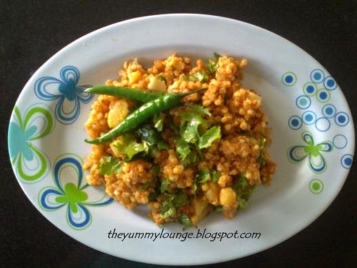 This is the perfect Sabudana Khichdi recipe for fast.