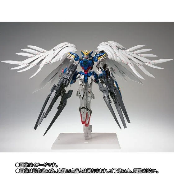 Gundam Fix Figuration Metal Composite [GFFMC] Wing Gundam Zero Custom EW