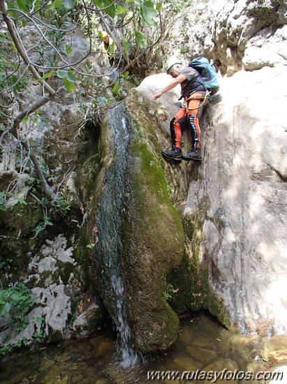 Barranco del Cambullon de Velez