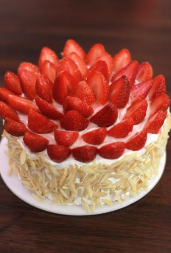 Strawberries and cream cake at Foodhall