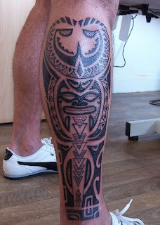 Maori tattoo desenhos perna longa