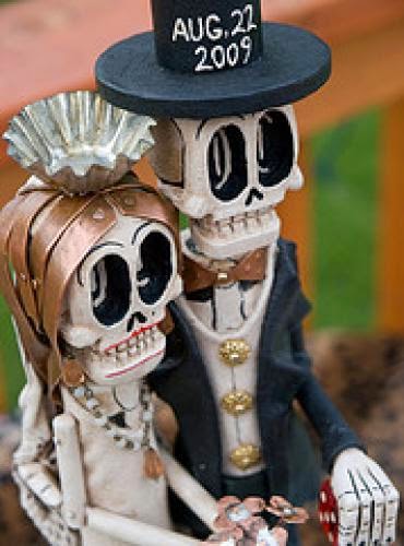 A Dia De Los Muertos Wedding