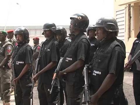 Chaos as Gunmen Wearing Special Anti-Robbery Squad Uniforms Brutally Murder Policeman in Bayelsa