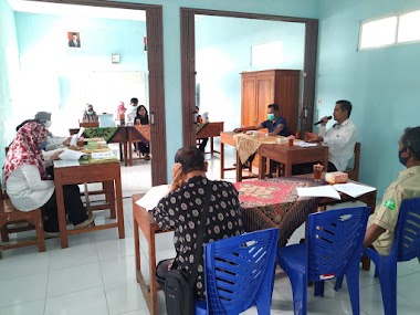 Rapat Koperasi ‘Harapan Kita’ SLB TEGAR HARAPAN