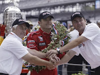 Gil de Ferran, Indianapolis 500 winner and Brazilian icon, dies at 56.