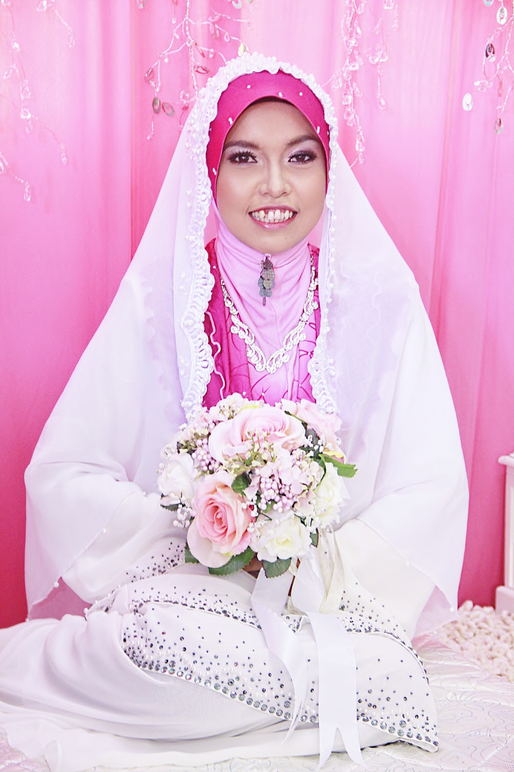 Butik Pengantin Feeza Koleksi Gambar Pertunangan