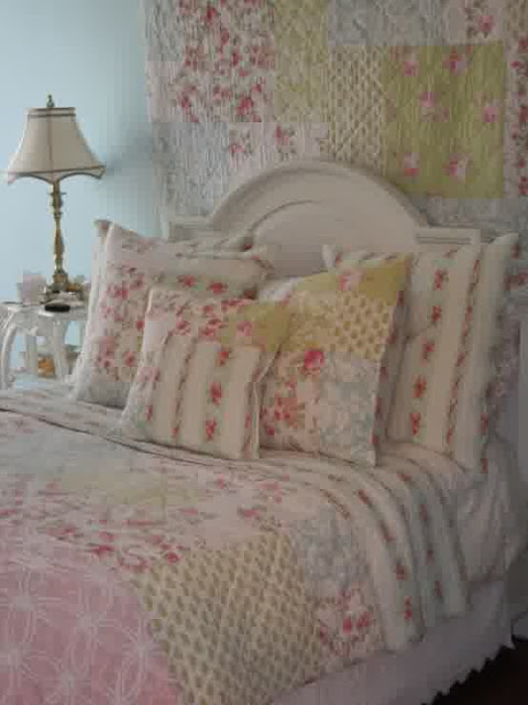 Inspiring Sweet Vintage Bedroom Decoration Ideas