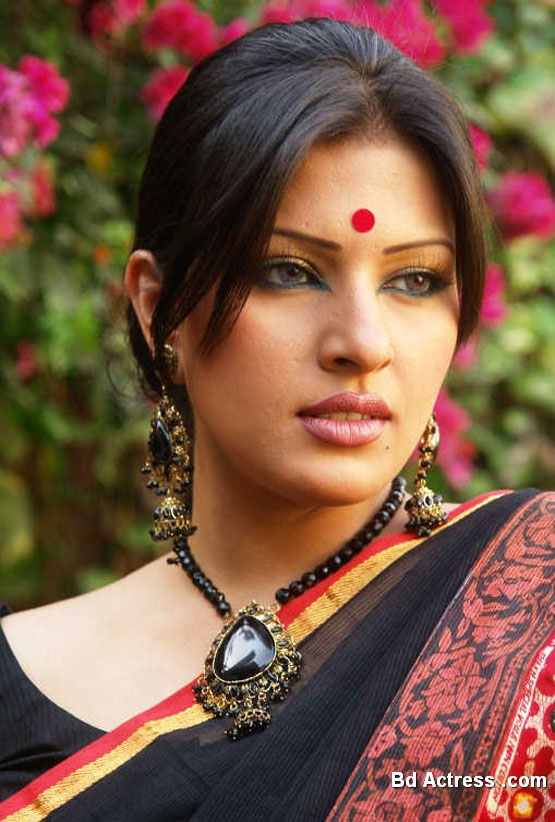 Bangladeshi Model Tinni