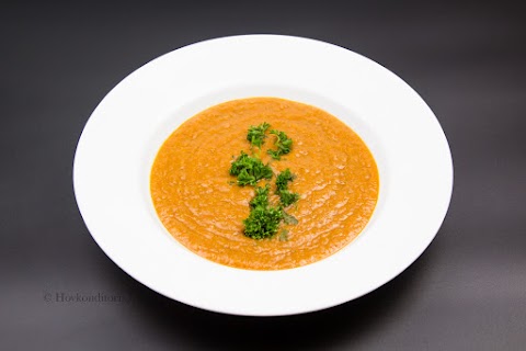 Roasted Bell Pepper Lentil Soup