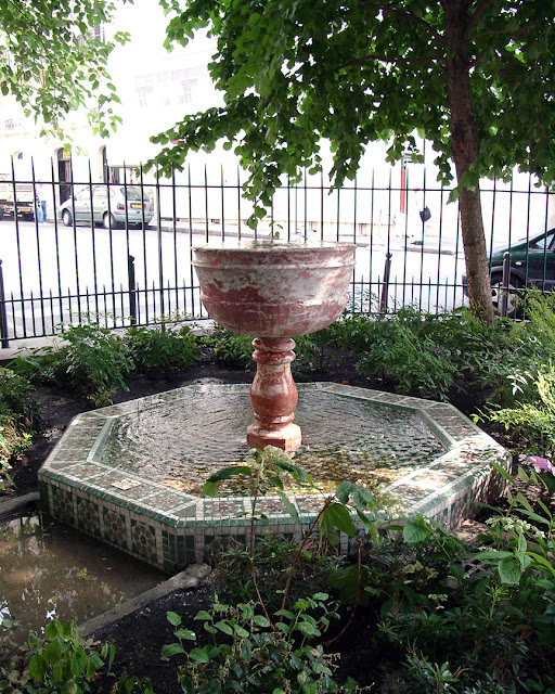 Fontaine Mauresque, Moresque Fountain, Place du Puits-de-l'Ermite, Paris