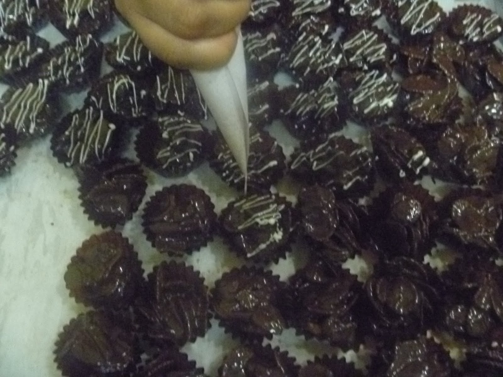 MAKAN maniA: Coklat Cluster versi Chef Asma
