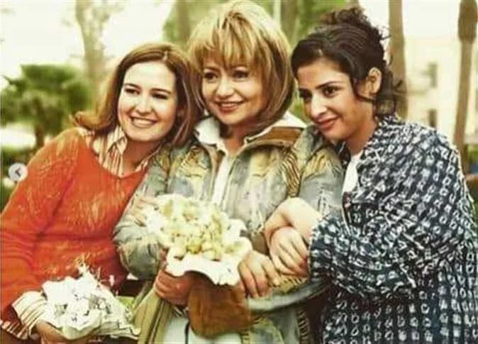 كواليس تصوير فيلم حب البنات بعد تصدره التريند رغم عرضه من 20 عاماً.. مع الصور: