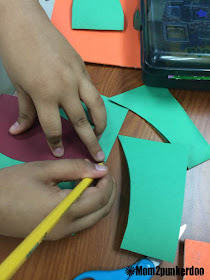 This is perfect idea for parent volunteer thank you gifts that is inexpensive, practical, and includes heartfelt messages from the students.