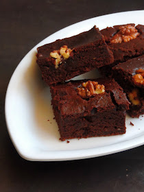 Avocado Brownies, Eggless Avocado Brownies