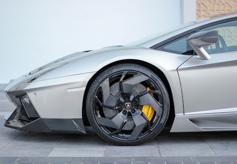 Sports Car Wheels Lamborghini Aventador