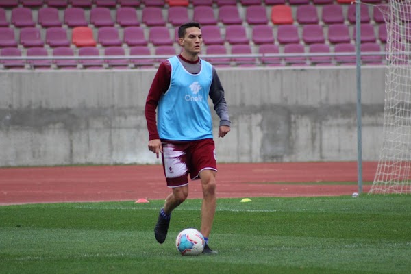 Málaga, sitúan al central Facundo Agüero