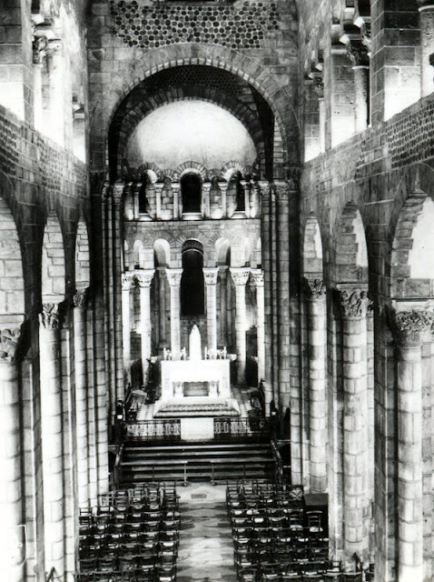 Photo de Notre-Dame du Port de Clermont-Ferrand.