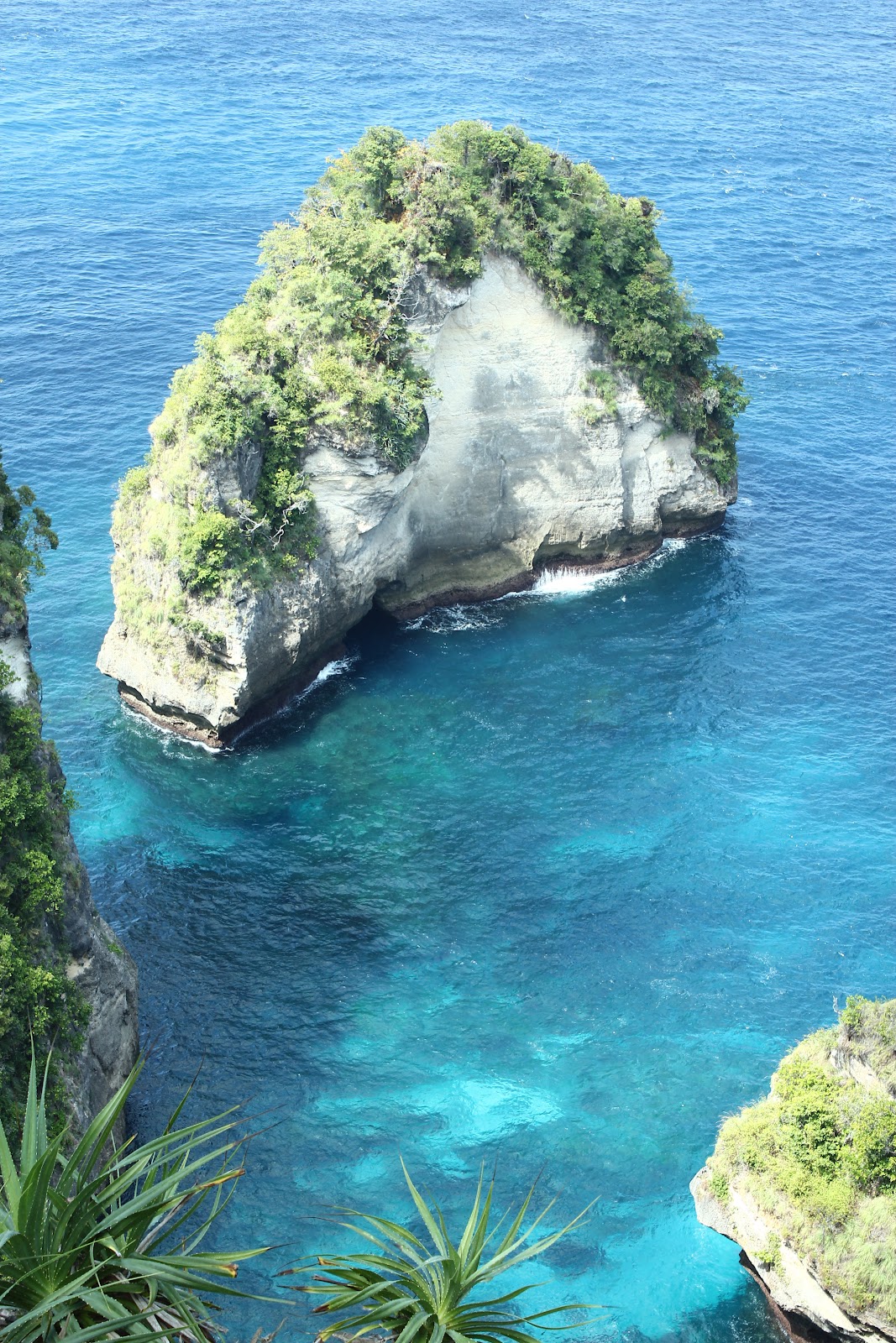 Nusa Penida Paradise Photos ATUH  BEACH  NUSA PENIDA 