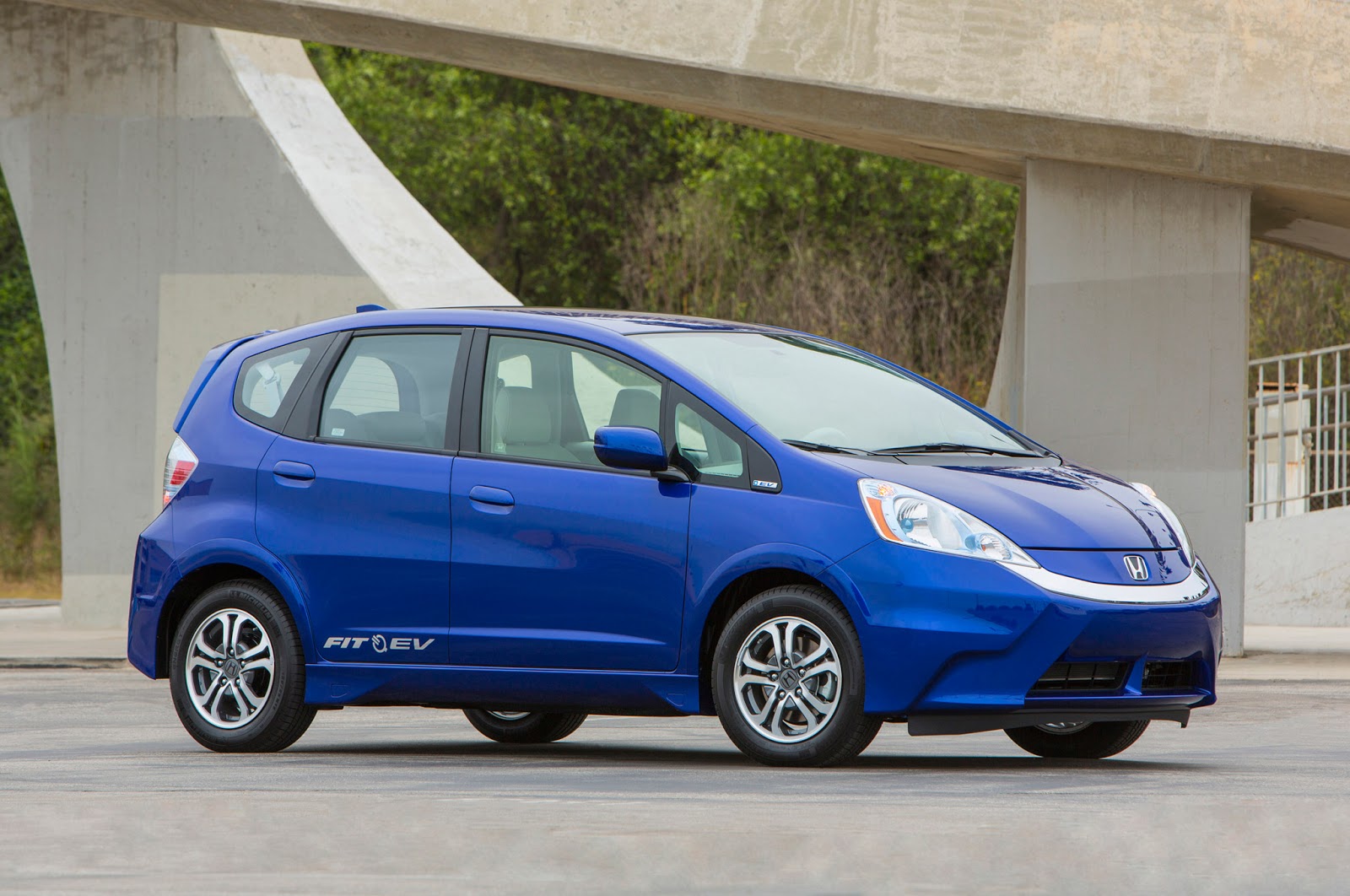 New Auto and Cars: Honda Fit model value in used car market