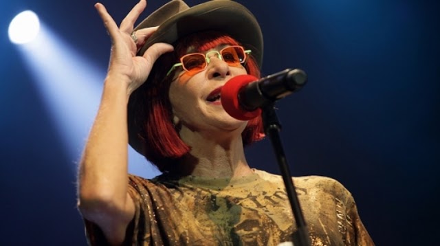 Rita Lee é detida em Aracaju e liberada após prestar depoimento