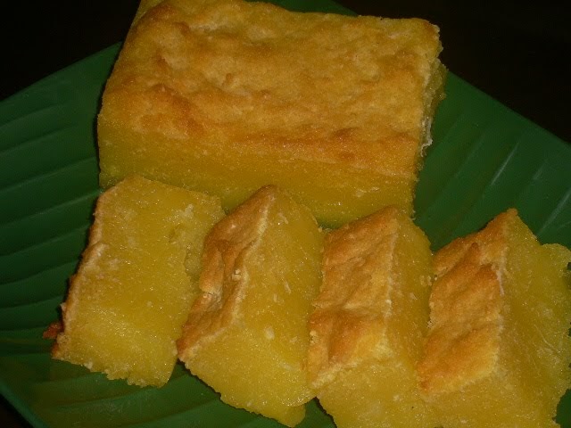 From Nana's Kitchen With Love: Kuih Bingka Ubi Kayu