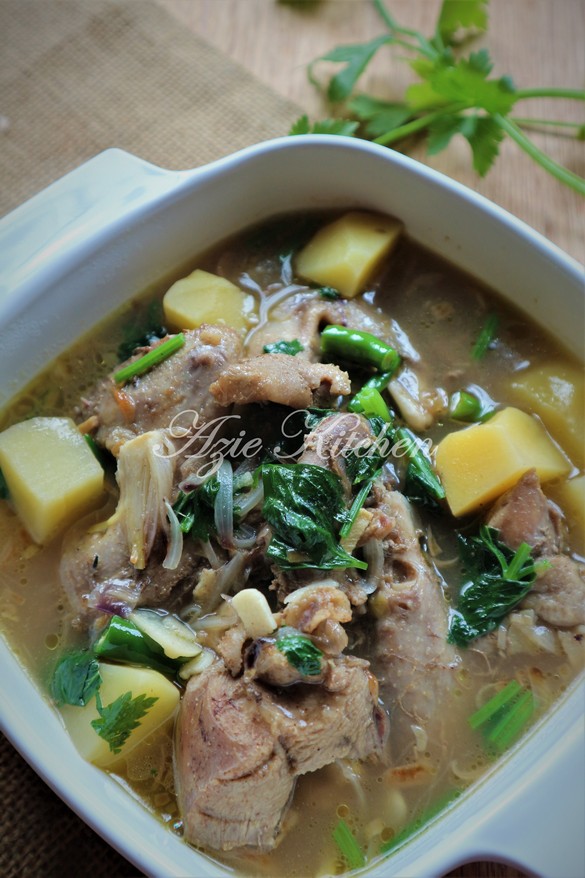Sup Ayam Hutan - Azie Kitchen