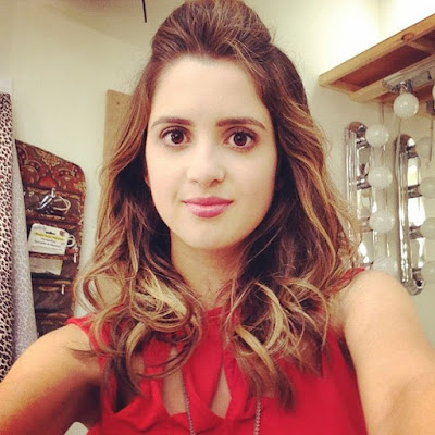 Laura Marano Hairstyle Ideas for Teen Girls