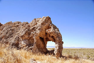 Elephant Rock dekat Monumen Point, Utah, Amerika