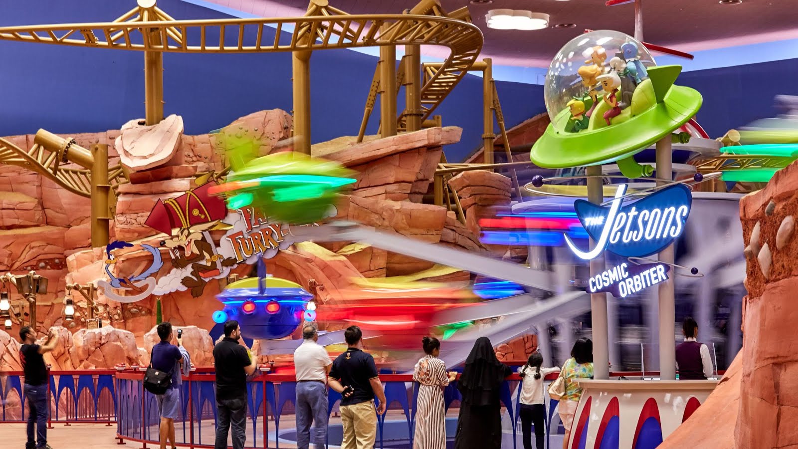 Disney and more: Warner Bros World, Biggest Indoor Theme Park In The World,  Is Now Open at Abu Dhabi !