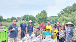 Tidak Adanya Pelayanan Sampah, Warga Bersama FMB Lakukan Aksi