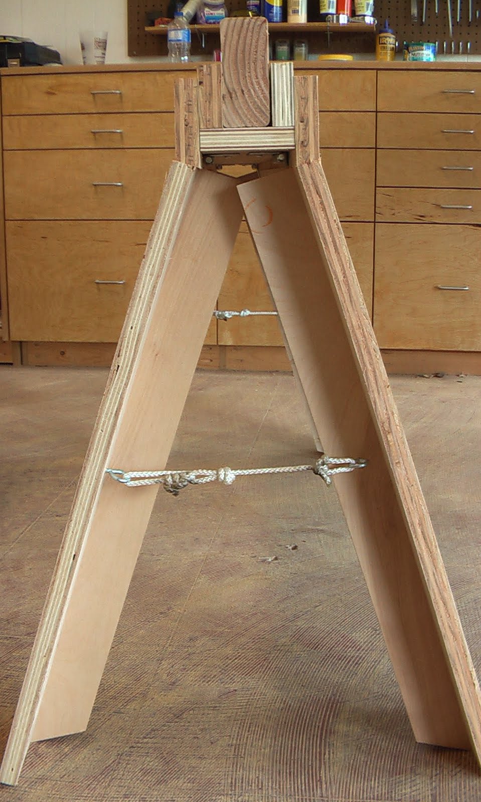 The Woodworking Trip: DIY Folding Sawhorses- First Design