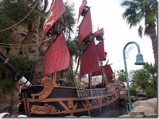 Anothr ship i front of a hotel. Remember this is all in the dessert!
