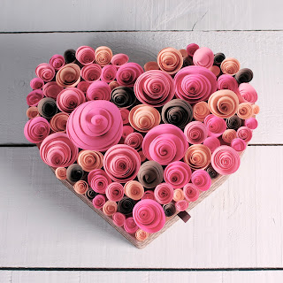 decoración corazón de cartón San Valentín DIY