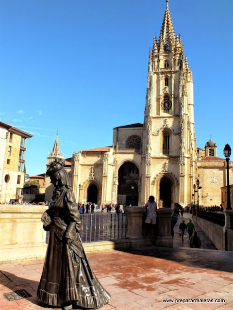 La Catedral de Oviedo con la Regenta