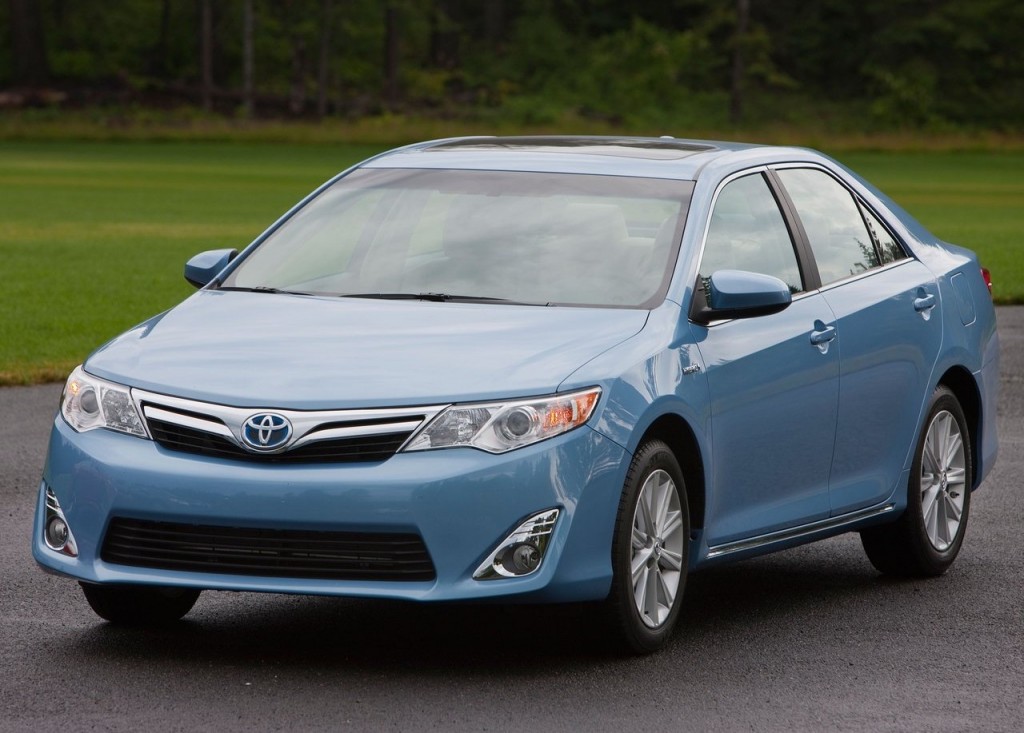 New Toyota Camry 2013 Price in Pakistan, Feature &amp; Review