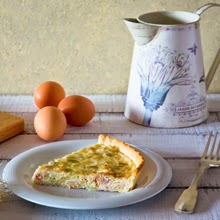 QUICHE DE PUERROS, BACON Y ATÚN