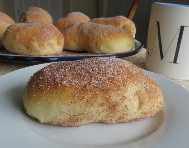 Tahitian Coconut Breakfast Rolls