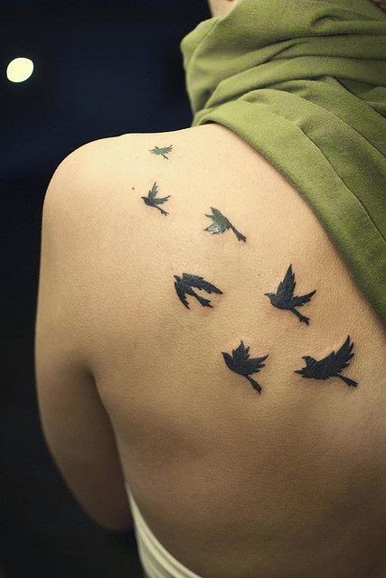 Women Back Pattern Birds Tattoo, Women With Birds Pattern Tattoos, Women With Patterns Of Birds Designs, Women Birds On Back Tattoos, Women, Parts, Birds,