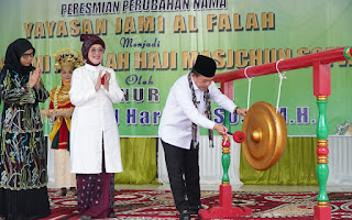 Gubernur Jambi Resmikan Yayasan Jami Al-Falah Haji Masjchun Sofwan