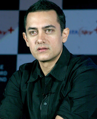 aamir khan wallpaper. Aamir Khan Hot Scene,