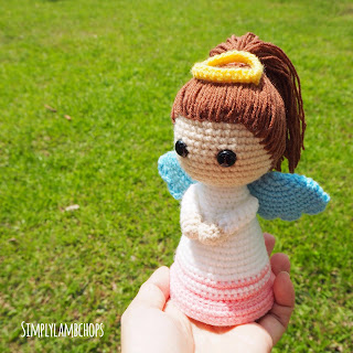 Angel doll (pattern by DioneDesign)