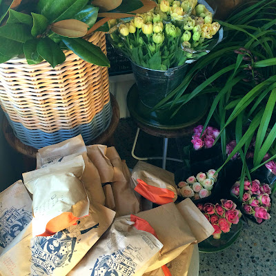 Boathouse Shelley Beach | Fresh Flowers & Coffee Beans