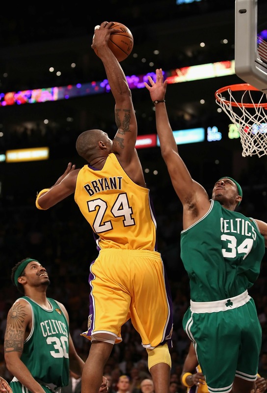 kobe bryant dunking on lebron james. kobe bryant dunks on lebron