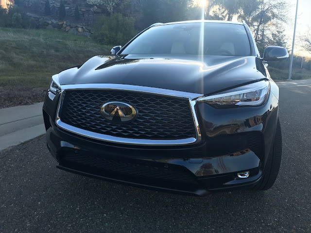Front view of 2020 Infiniti QX50 Autograph AWD