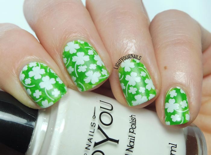 Nail art verde a quadrifogli San Patrizio St Patricks's Day green clovers shamrocks #stamping #nailart feat. #beautybigbang #lightyournails