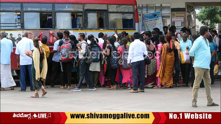 Shakthi-Yojane-Free-Ticket-of-women-in-Shimoga-KSRTC-Bus