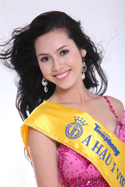 Miss Universe Vietnam 2011 V Th Ho ng My 23 171m ng Nai was 