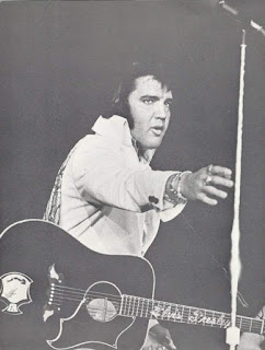 Elvis gallery images on stage 70s